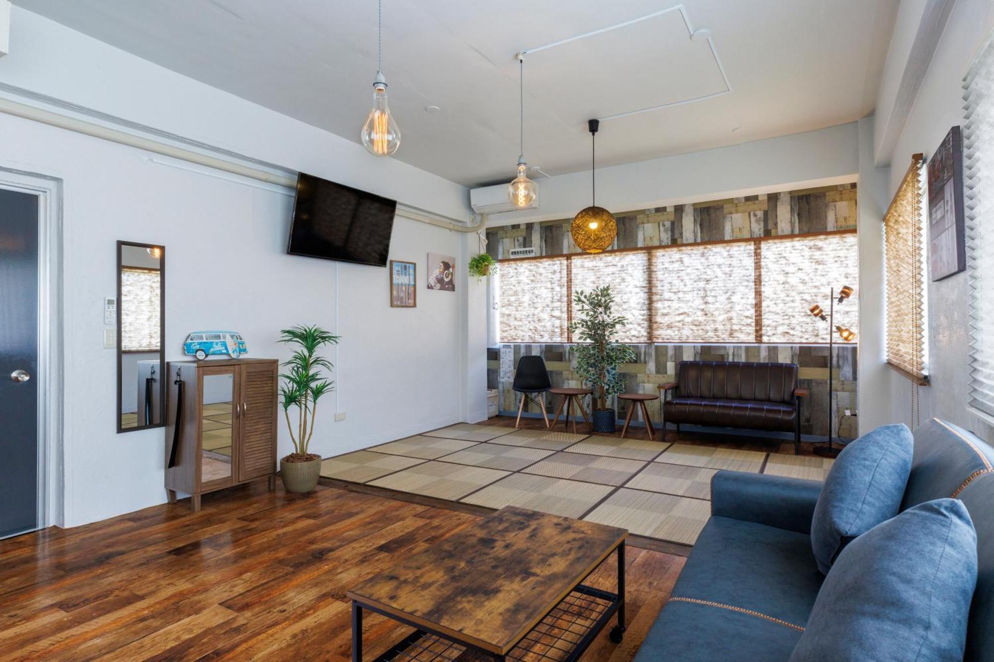 Residential Naha Miebashi *